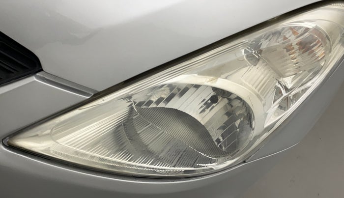2016 Maruti Swift VDI ABS, Diesel, Manual, 95,343 km, Left headlight - Faded