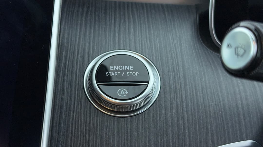 2023 Mercedes-benz C300 Mhev, Automatic, 40004 km, Keyless / Button Start