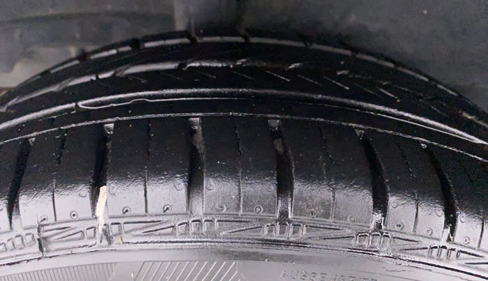 2018 Toyota YARIS J MT, Petrol, Manual, 11,532 km, Right Rear Tyre Tread