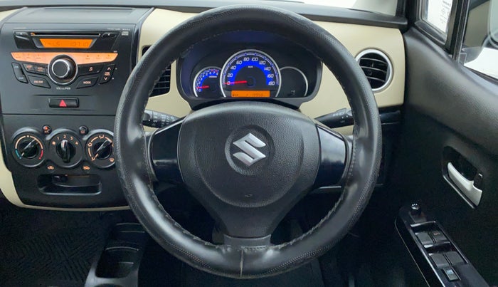 2017 Maruti Wagon R 1.0 VXI, Petrol, Manual, 19,853 km, Steering Wheel Close Up