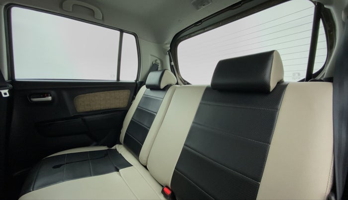 2017 Maruti Wagon R 1.0 VXI, Petrol, Manual, 19,853 km, Right Side Rear Door Cabin