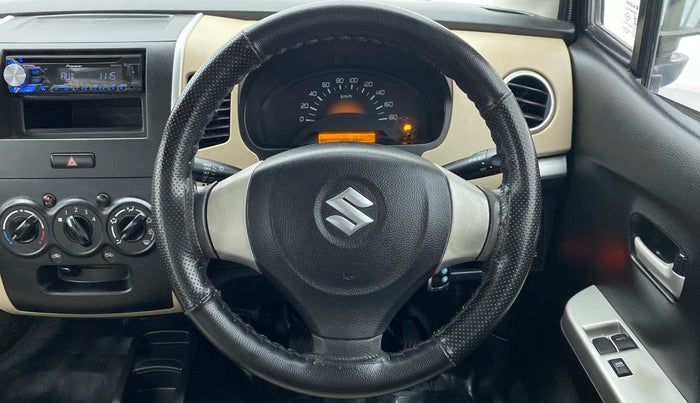 2017 Maruti Wagon R 1.0 LXI CNG, CNG, Manual, 37,026 km, Steering Wheel Close Up