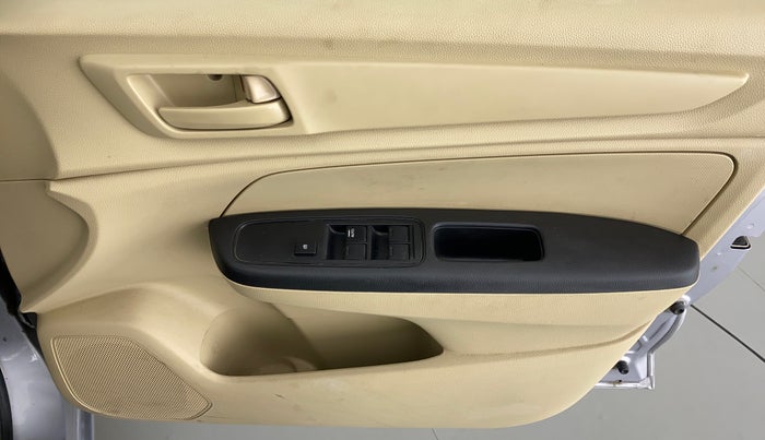 2019 Honda Amaze 1.2 EMT I VTEC, Petrol, Manual, 18,154 km, Driver Side Door Panels Control