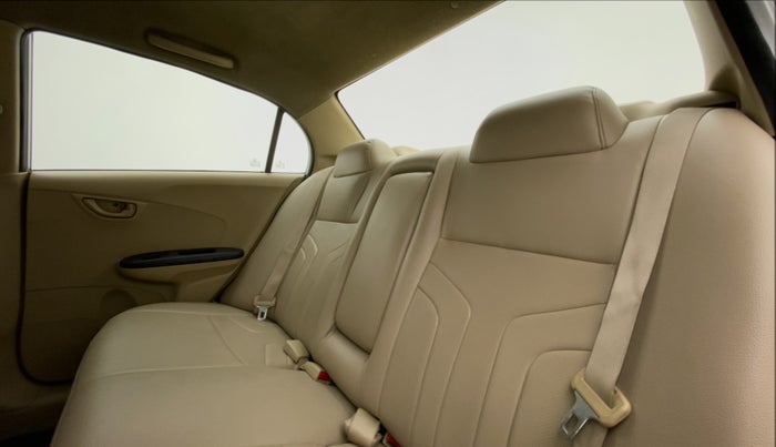 2014 Honda Amaze 1.2 SMT I VTEC, Petrol, Manual, 62,412 km, Right Side Rear Door Cabin