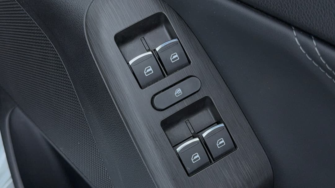 2021 GWM Ute Cannon-l (4x4), Automatic, 98773 km, Drivers Side Door Panel Controls