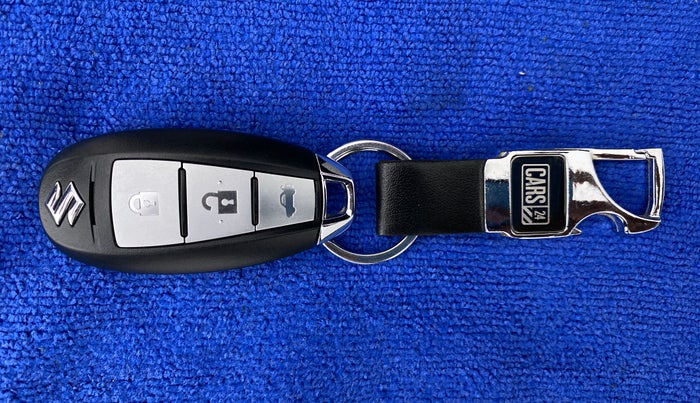 2022 Maruti Ciaz ZETA 1.5 SHVS MT PETROL, Petrol, Manual, 35,888 km, Key Close Up
