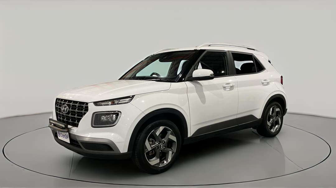 2022 Hyundai Venue Elite (black) Sunroof, Automatic, 67842 km, Left Front Diagonal (45- Degree) View