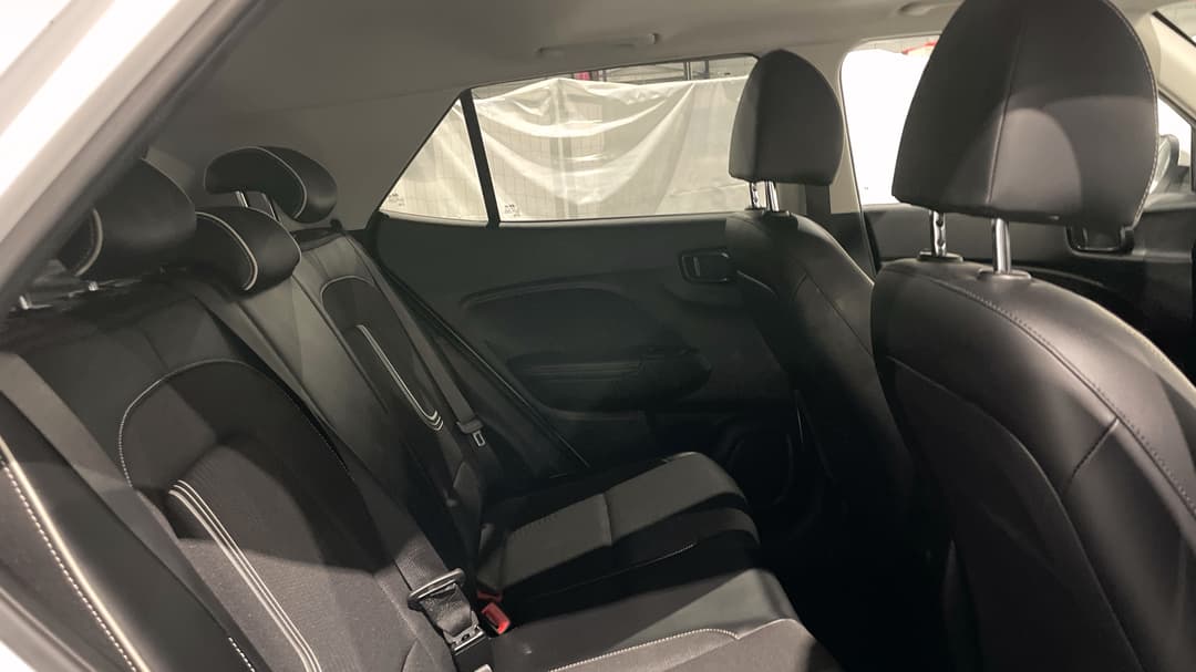 2022 Hyundai Venue Elite (black) Sunroof, Automatic, 67842 km, Right Side Rear Door Cabin View