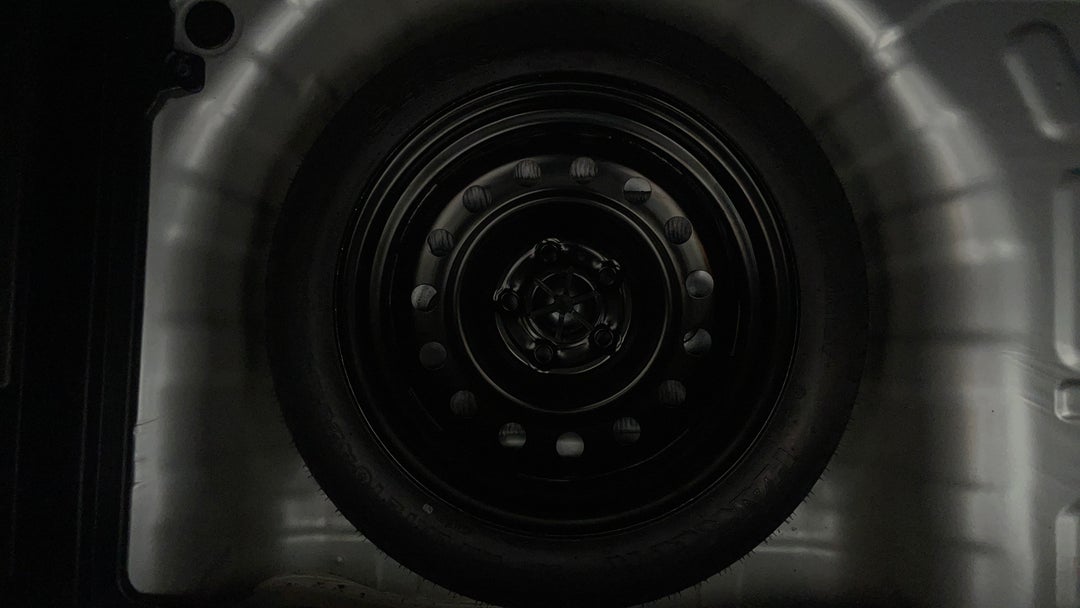 2022 Hyundai Venue Active, Automatic, 76010 km, Spare Wheel