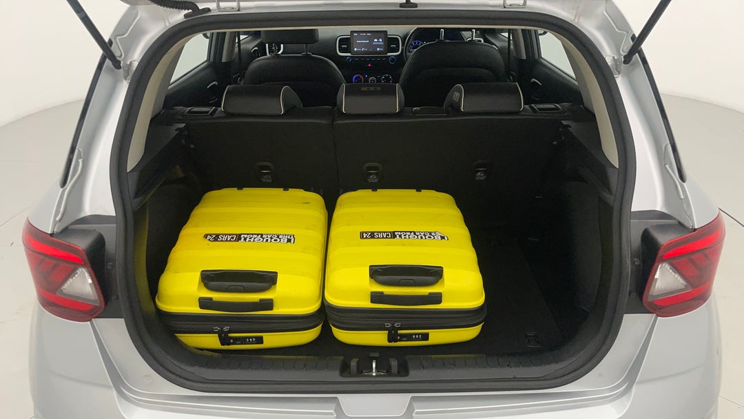 2022 Hyundai Venue Active, Automatic, 76010 km, Boot Inside View with Luggage