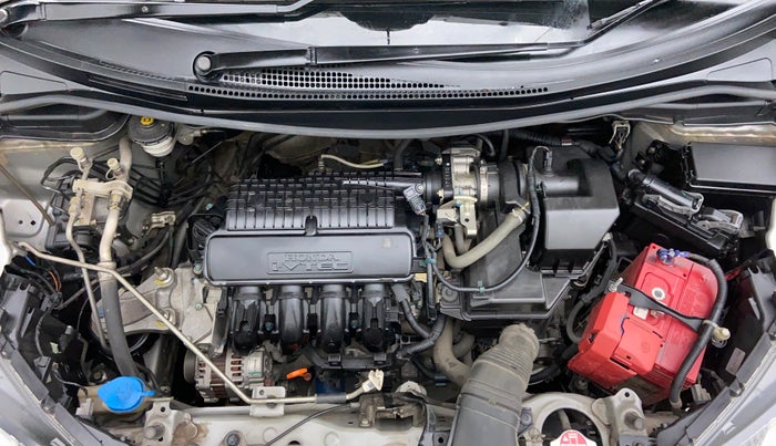 2017 Honda Jazz 1.2 V AT, Petrol, Automatic, 48,106 km, Engine Bonet View