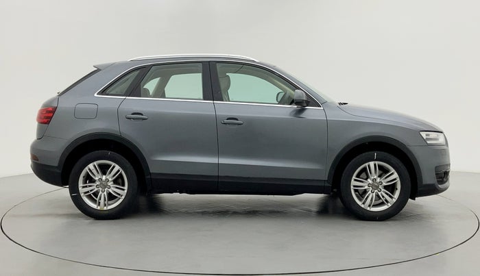 2015 Audi Q3 35 TDI Quattro, Diesel, Automatic, 52,771 km, Right Side View