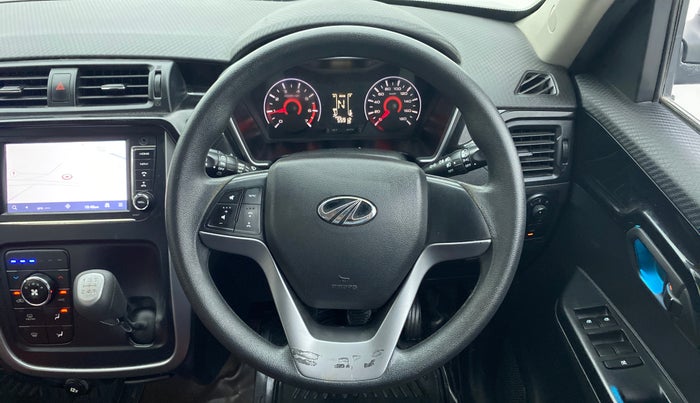 2018 Mahindra KUV 100 NXT K8 D 6 STR, Diesel, Manual, 55,751 km, Steering Wheel Close Up