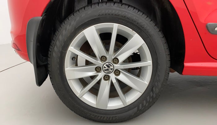 2017 Volkswagen Polo HIGHLINE1.2L, Petrol, Manual, 49,118 km, Left Rear Wheel