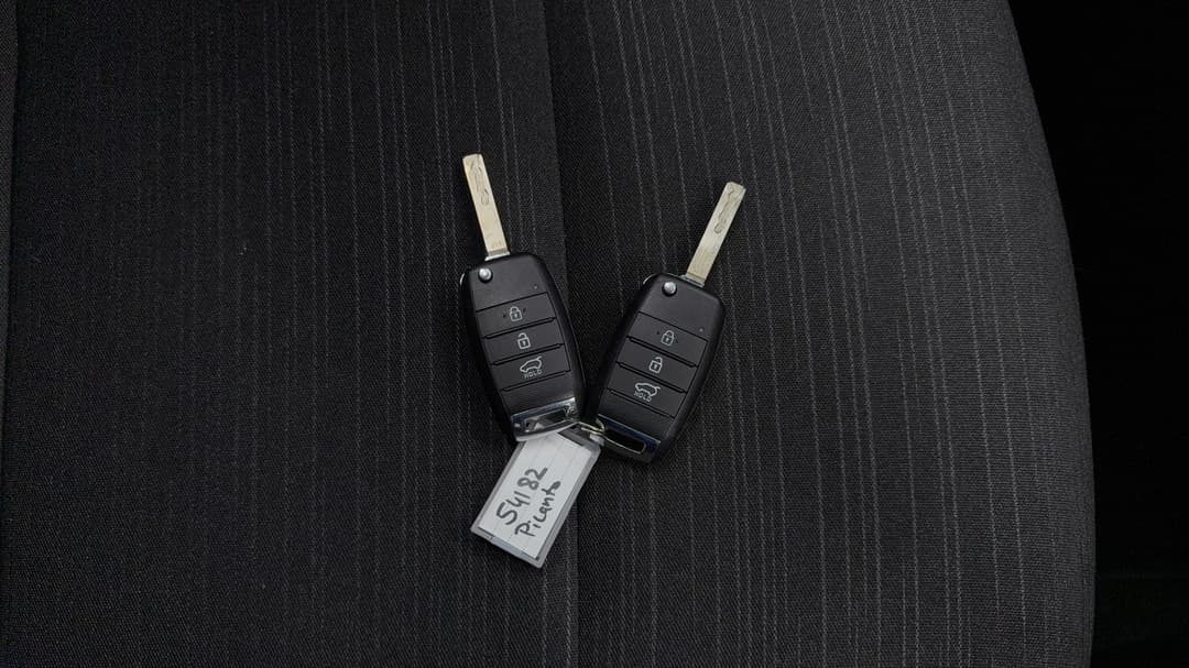 2021 Kia Picanto S (pe), Automatic, 25063 km, Key Close-up