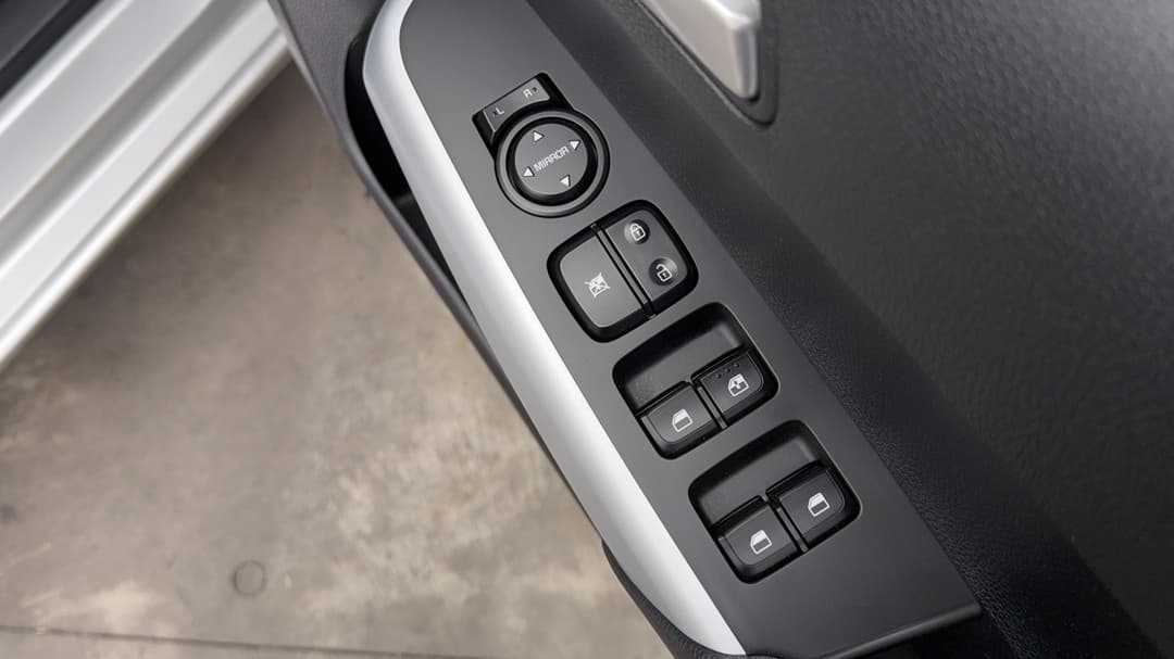 2021 Kia Picanto S (pe), Automatic, 25063 km, Drivers Side Door Panel Controls