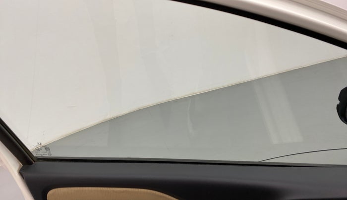 2015 Honda City V MT PETROL, Petrol, Manual, 92,598 km, Left front window switch / handle - Power window makes minor noise