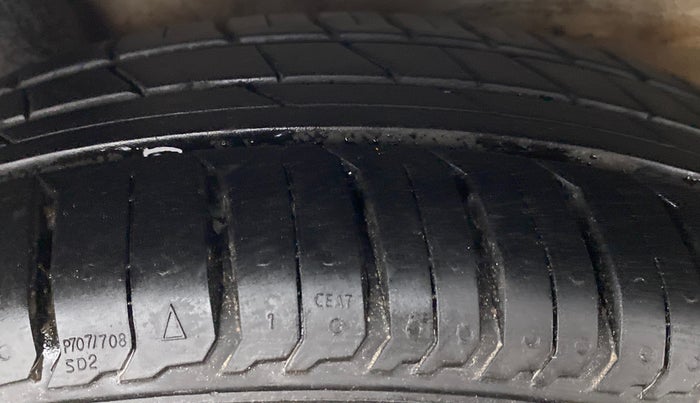 2015 Honda City V MT PETROL, Petrol, Manual, 92,598 km, Right Rear Tyre Tread