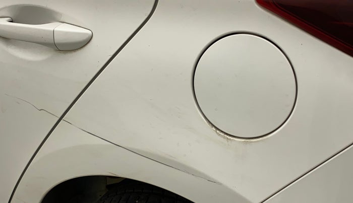 2017 Hyundai Elite i20 SPORTZ 1.2, Petrol, Manual, 6,085 km, Left quarter panel - Minor scratches