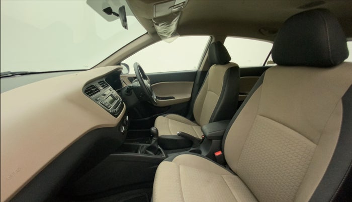 2017 Hyundai Elite i20 SPORTZ 1.2, Petrol, Manual, 6,085 km, Right Side Front Door Cabin