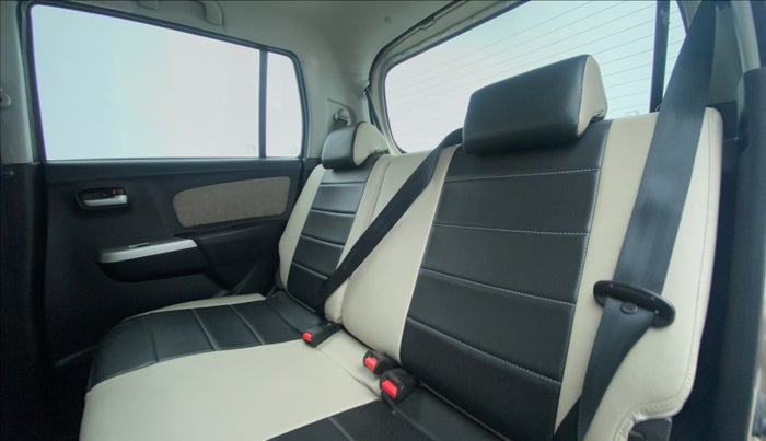 2014 Maruti Wagon R 1.0 VXI, Petrol, Manual, 24,890 km, Right Side Rear Door Cabin