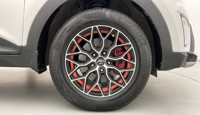 2016 Hyundai Creta SX PLUS 1.6 PETROL, Petrol, Manual, 94,167 km, Right Front Wheel