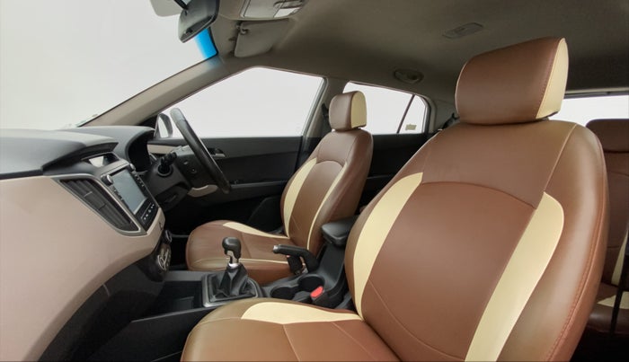 2016 Hyundai Creta SX PLUS 1.6 PETROL, Petrol, Manual, 94,167 km, Right Side Front Door Cabin
