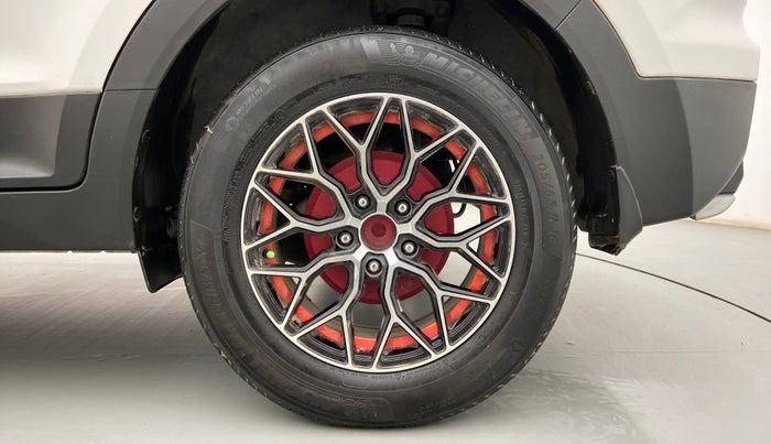 2016 Hyundai Creta SX PLUS 1.6 PETROL, Petrol, Manual, 94,167 km, Left Rear Wheel