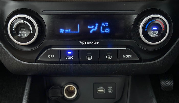 2016 Hyundai Creta SX PLUS 1.6 PETROL, Petrol, Manual, 94,167 km, Automatic Climate Control