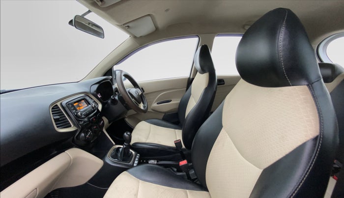 2020 Hyundai NEW SANTRO 1.1 MAGNA MT, Petrol, Manual, 26,545 km, Right Side Front Door Cabin View
