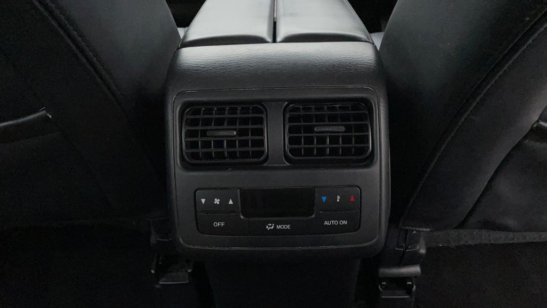 Rear A/C Vent