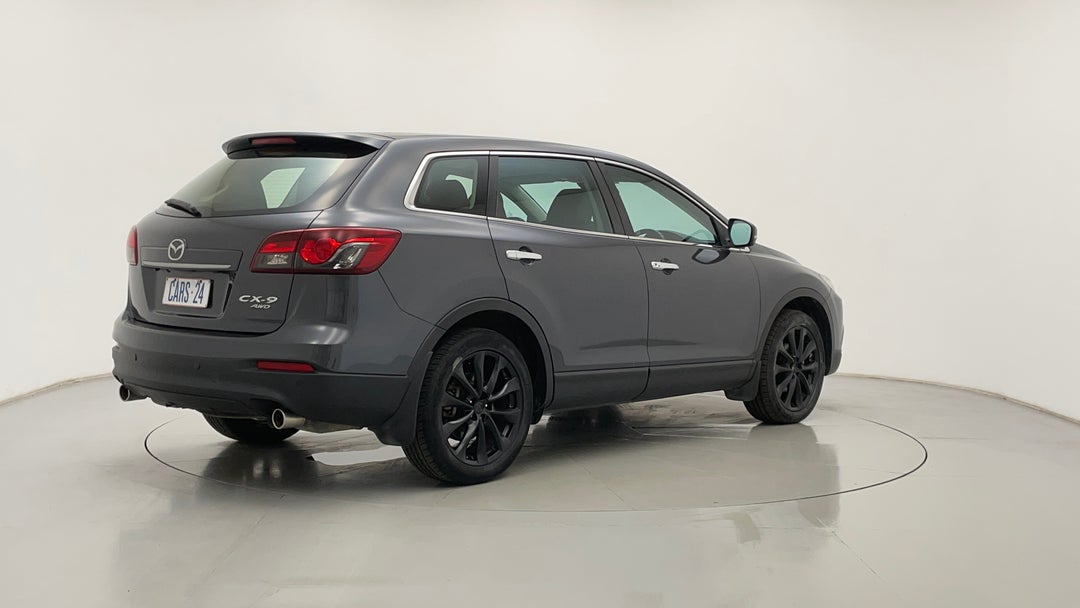 Right Back Diagonal (45- Degree) View