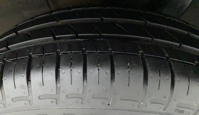 2022 Hyundai AURA S 1.2 CNG, CNG, Manual, 25,910 km, Left Rear Tyre Tread