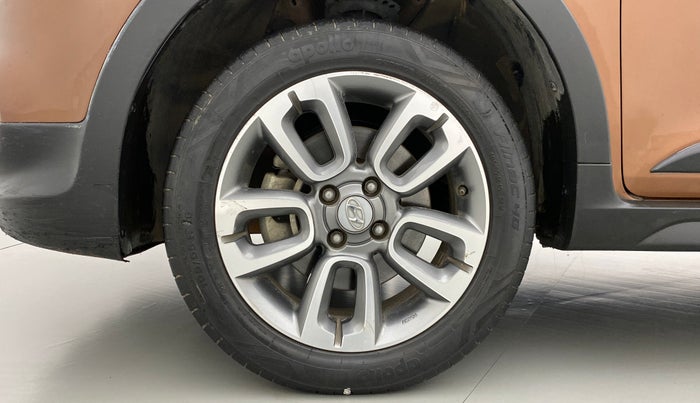 2017 Hyundai i20 Active 1.2 SX, Petrol, Manual, 22,310 km, Left Front Wheel