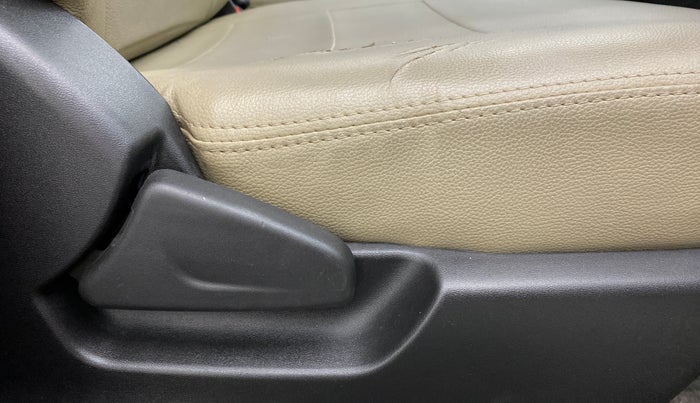2019 Datsun Redi Go 1.0 S AT, Petrol, Automatic, 72,543 km, Driver Side Adjustment Panel