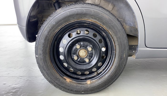 2014 Maruti Wagon R 1.0 VXI, Petrol, Manual, 66,705 km, Right Rear Wheel