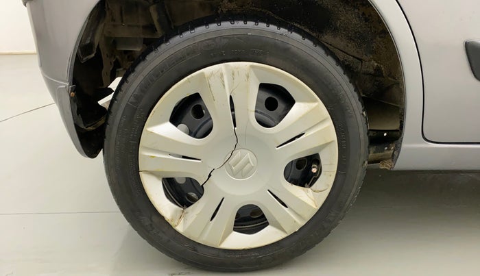 2014 Maruti Wagon R 1.0 VXI, Petrol, Manual, 83,810 km, Right Rear Wheel