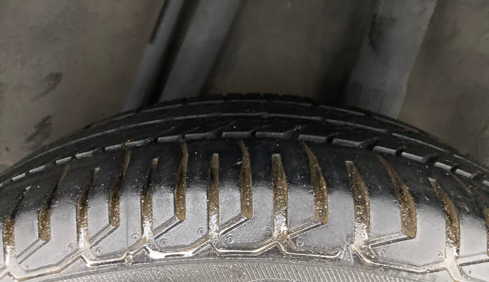 2013 Honda City 1.5L I-VTEC V MT, Petrol, Manual, 83,446 km, Left Rear Tyre Tread