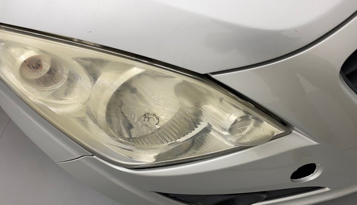 2013 Maruti Ritz VDI, Diesel, Manual, 1,06,889 km, Right headlight - Faded