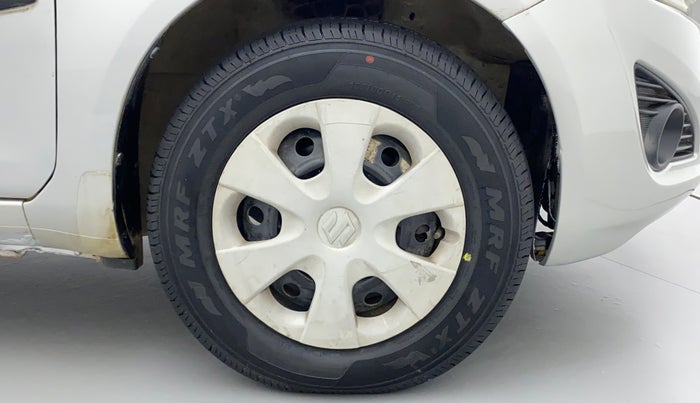 2013 Maruti Ritz VDI, Diesel, Manual, 1,06,889 km, Right Front Wheel