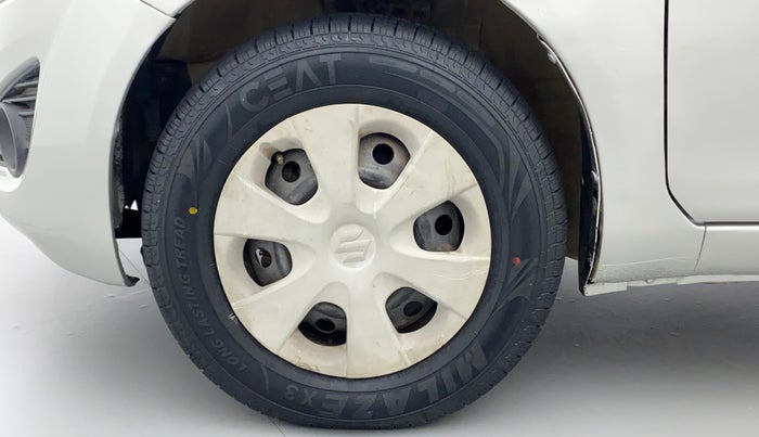 2013 Maruti Ritz VDI, Diesel, Manual, 1,06,889 km, Left Front Wheel