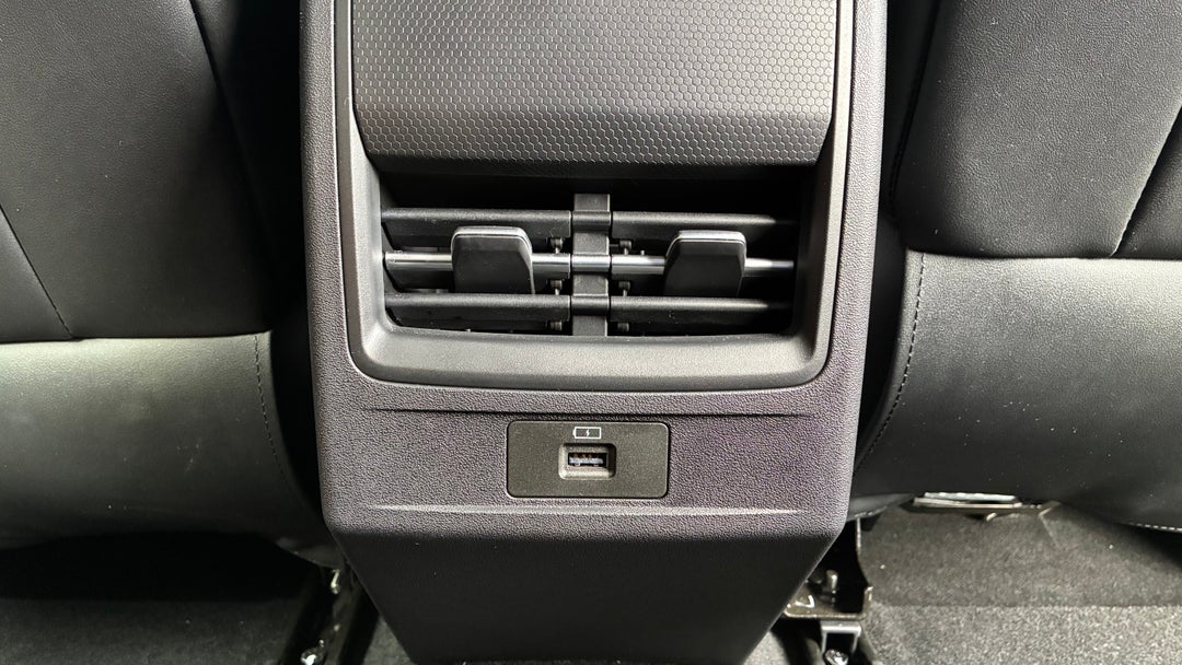 Rear A/C Vent
