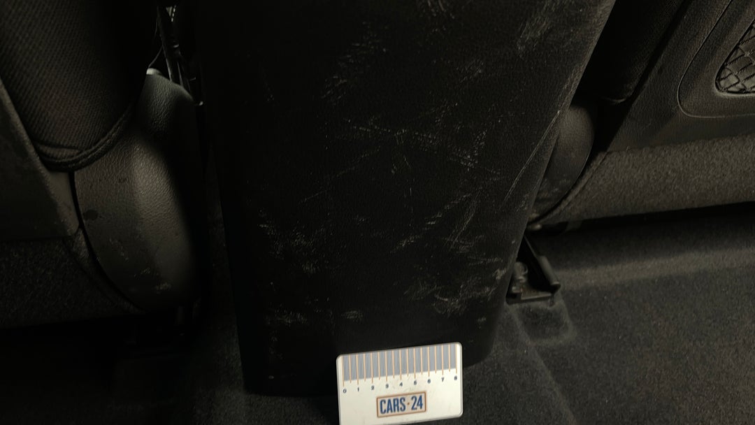 Center Console Scuff