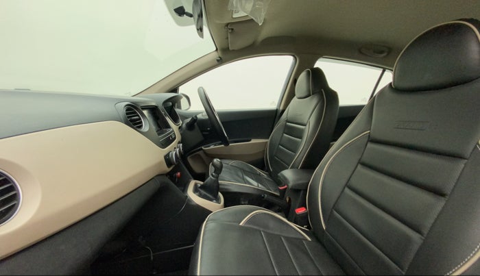 2016 Hyundai Grand i10 MAGNA 1.2 KAPPA VTVT, Petrol, Manual, 15,820 km, Right Side Front Door Cabin