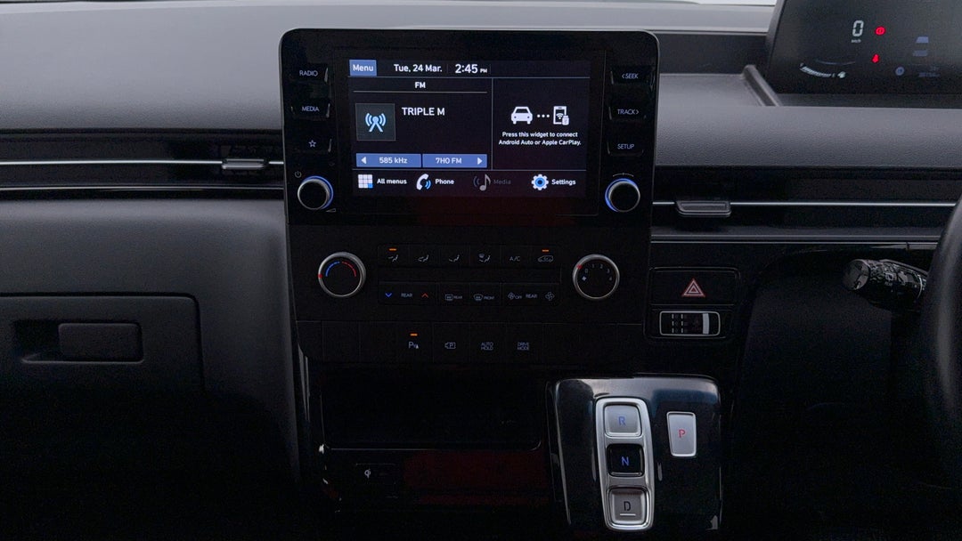 2022 Hyundai Staria Staria, Automatic, 88154 km, Center Console