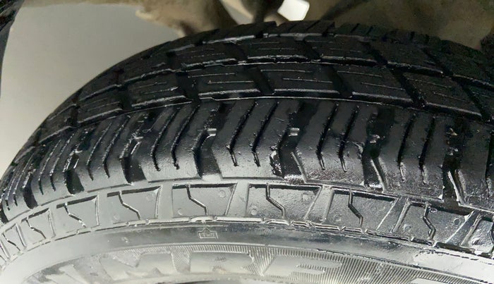 2017 Maruti Alto 800 VXI, Petrol, Manual, 13,479 km, Right Front Tyre Tread