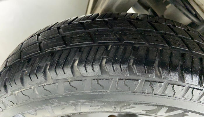 2017 Maruti Alto 800 VXI, Petrol, Manual, 13,479 km, Right Rear Tyre Tread