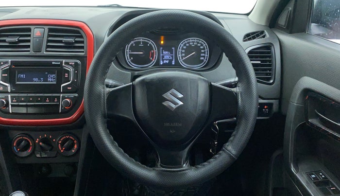 2017 Maruti Vitara Brezza VDI OPT, Diesel, Manual, 61,415 km, Steering Wheel Close Up