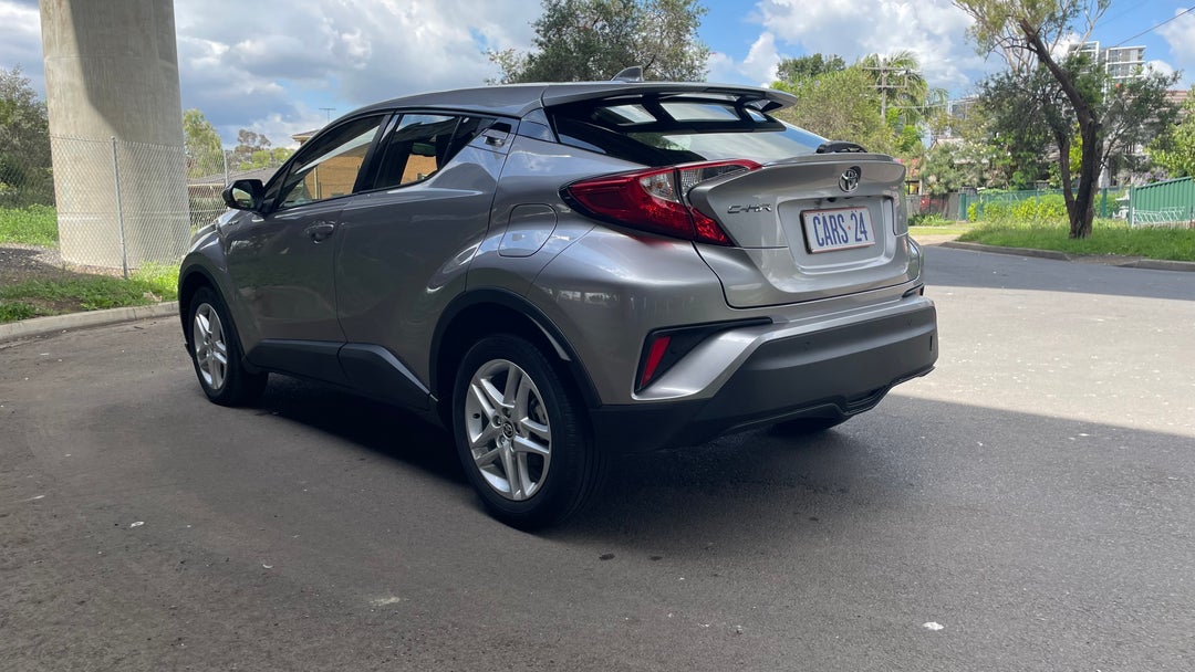 Left Back Diagonal (45- Degree) View