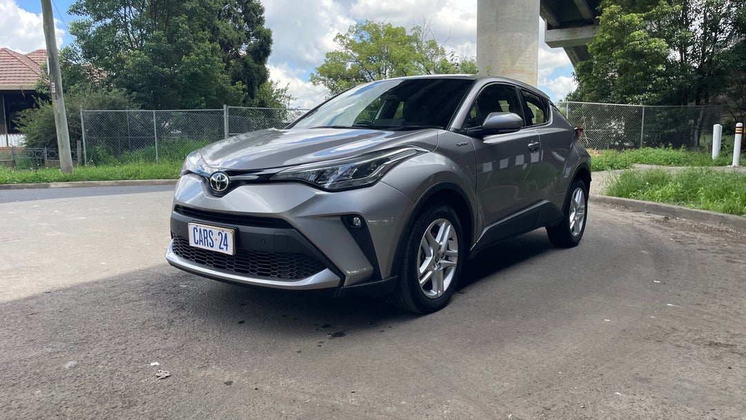 Left Front Diagonal (45- Degree) View